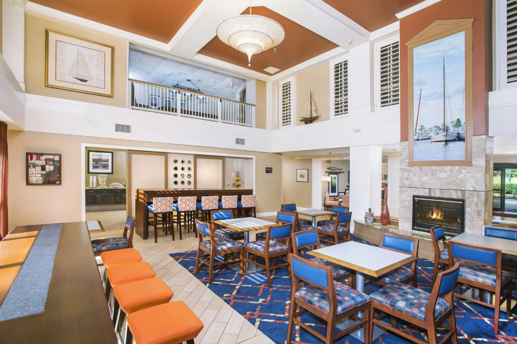 Hampton Inn & Suites Annapolis