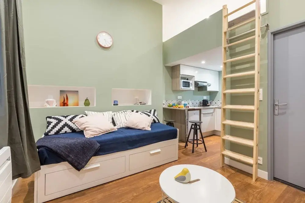 Bordeaux Apartment in the Heart of the City