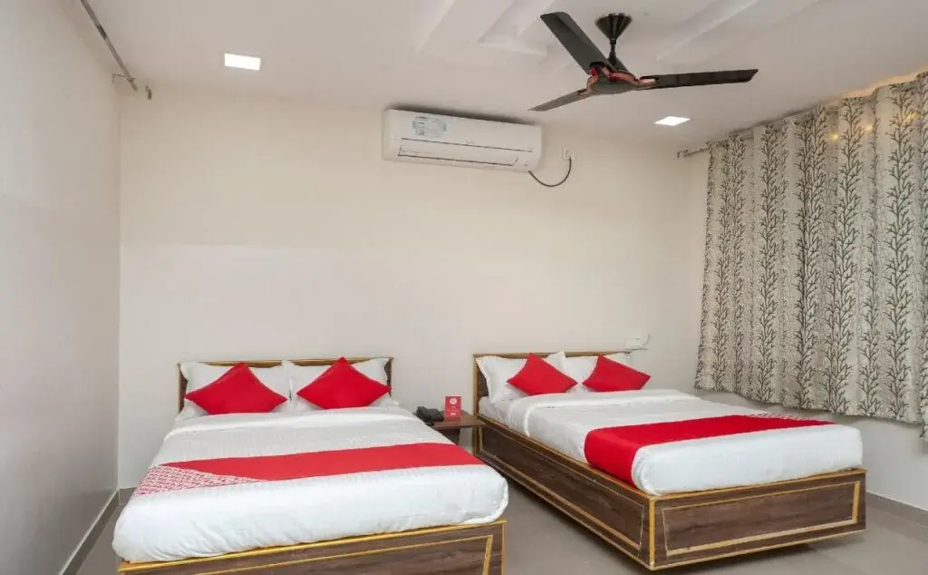 Sri Surya Guest Inn By OYO Rooms