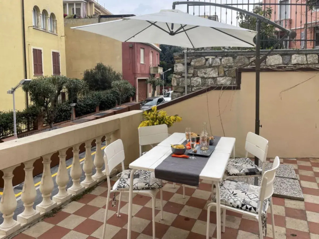 Apartment 8 1/2 Imperia