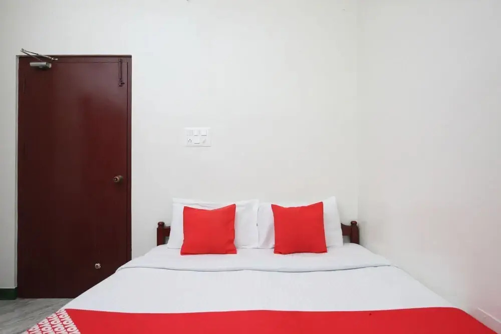 OYO 39960 Aira Park Hotel