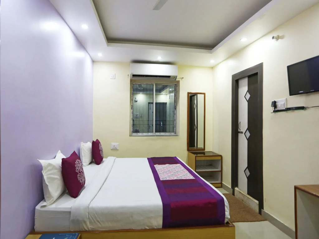 OYO 4101 Hotel D P International