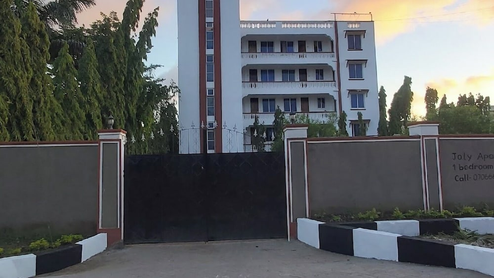 Lux Suites Joly Apartments Nyali