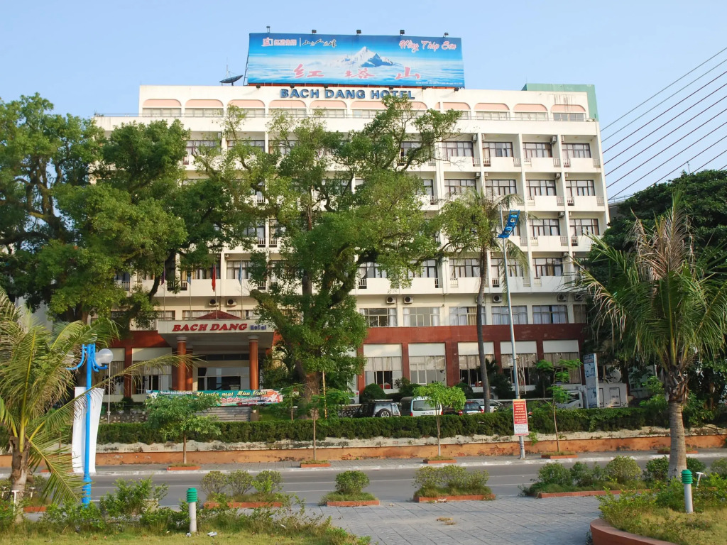 Bạch Đằng Hạ Long Hotel