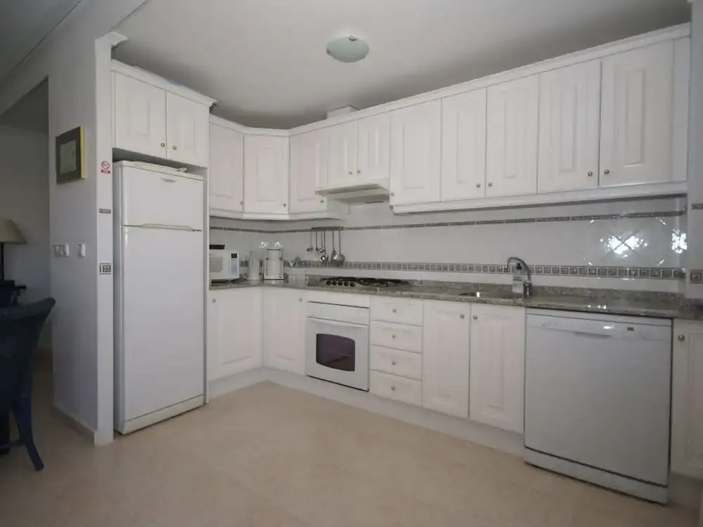Superb Apartment Right on Beautiful 18-hole Golf Course on the Costa Blanca
