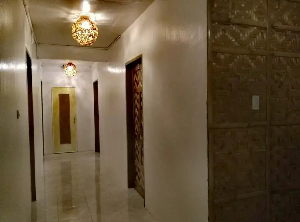 Zenith Inn & Resto Bar