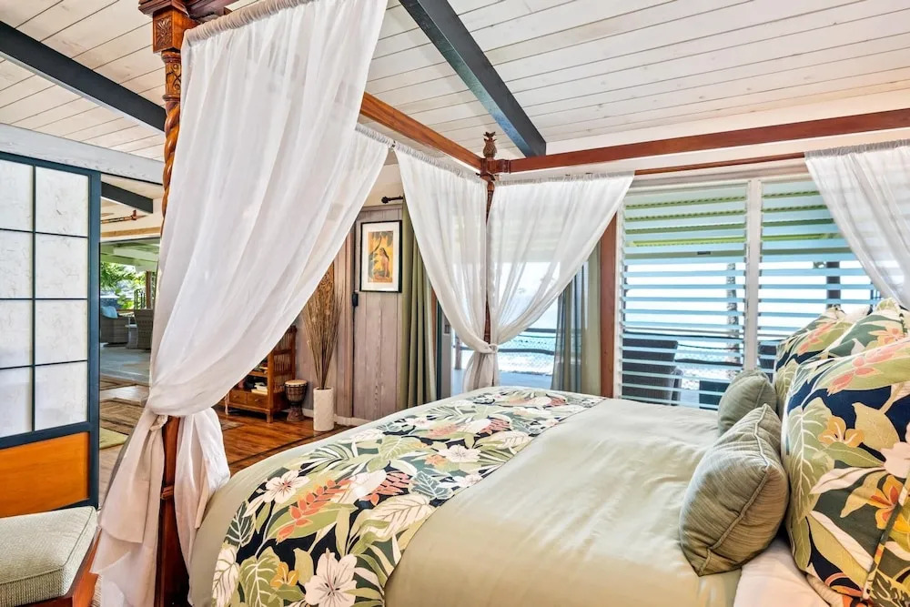 Big Island Private Home Alii Drive 6596 3 Bedroom Home