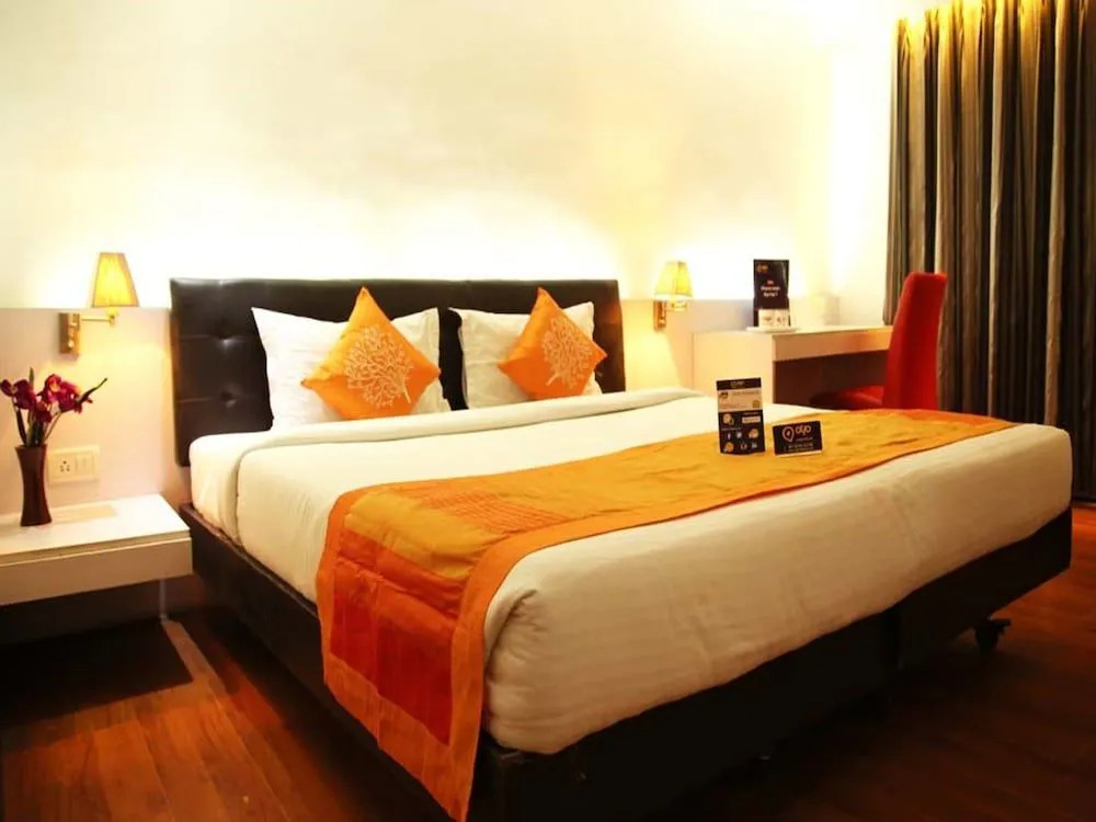 Hotel 1 Love Lock by FabHotels