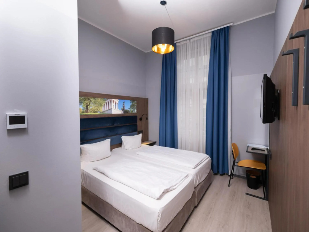 Smart Stay Hotel Station