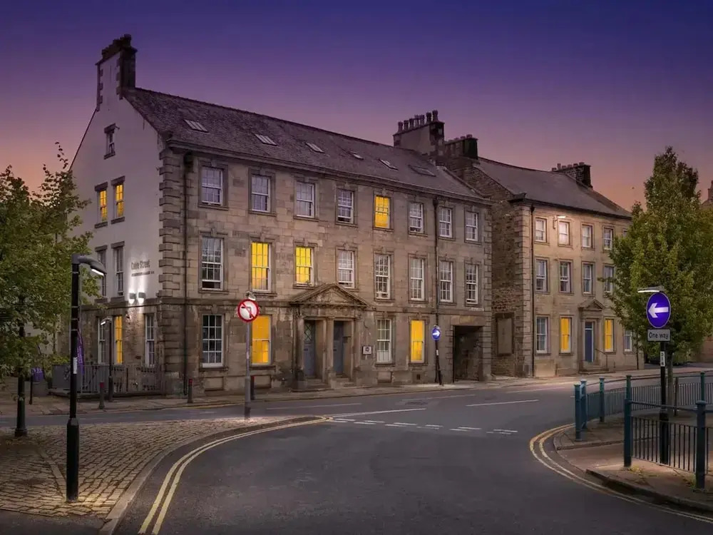 For Student Only - Cable Street 10 Min Walk to Lancaster Station