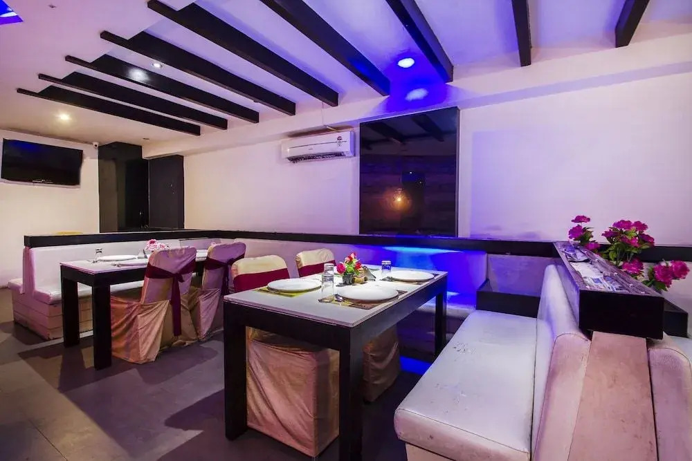 OYO 3968 Chandras Residency