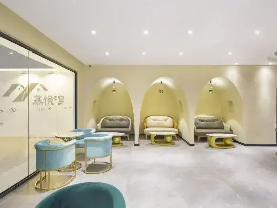 Xiaolu Chenke Muyuewan Homestay (Sanya Yalong Bay Bohoucun Branch)