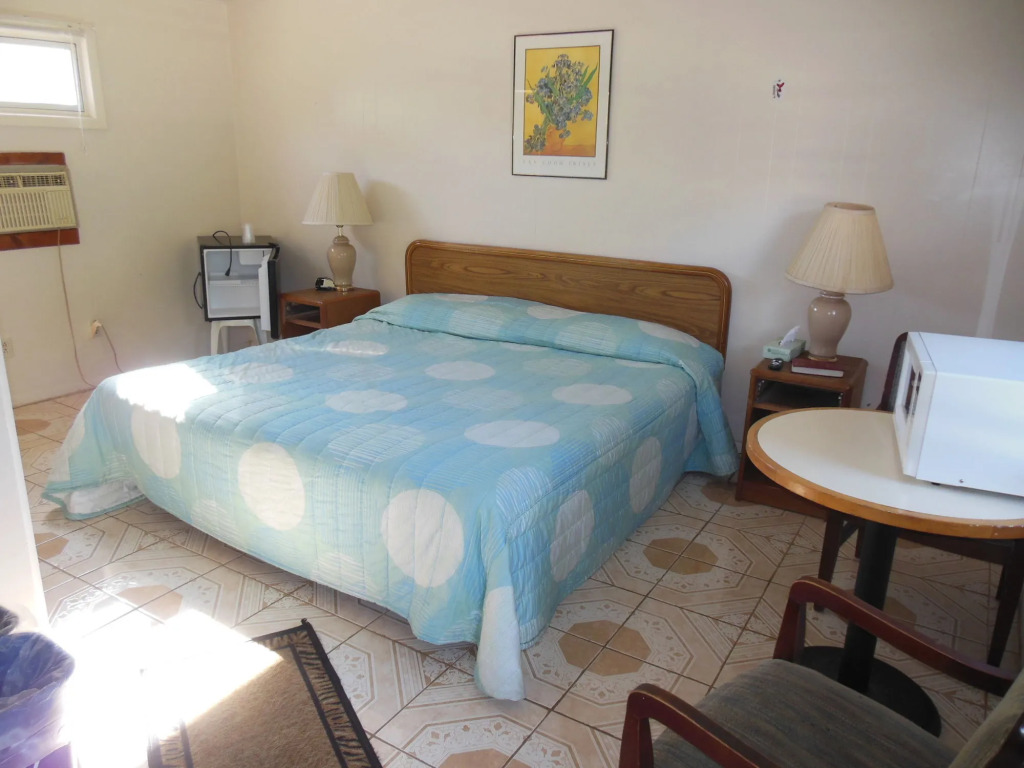 Sand Dollar Inn