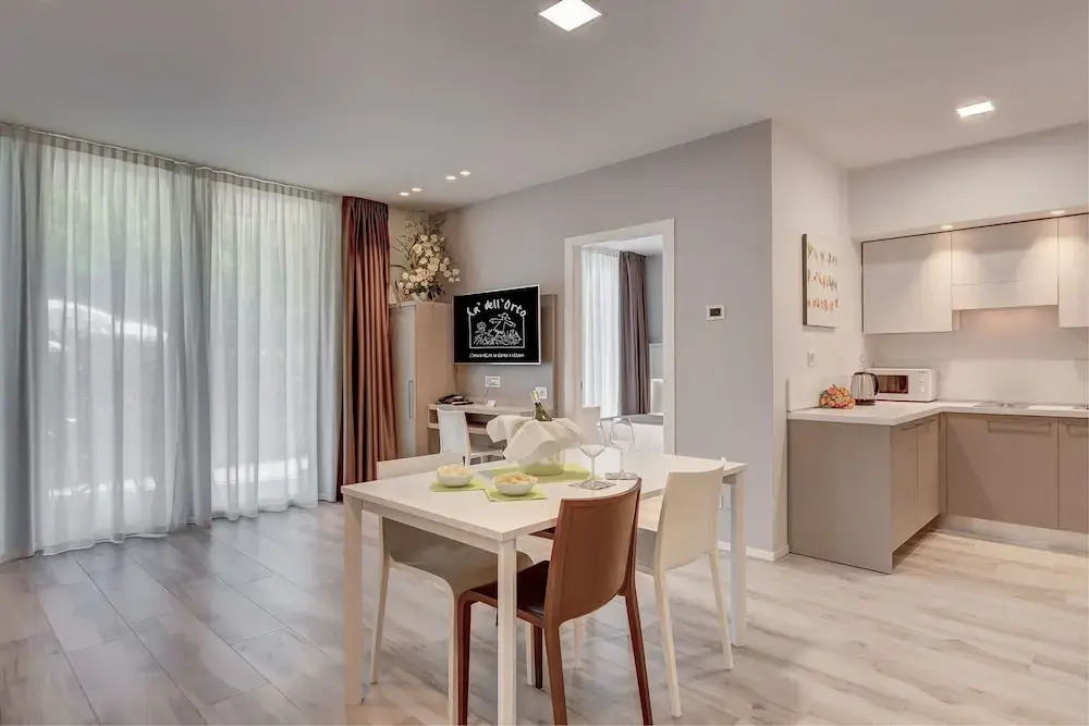 Cà dellOrto Rooms & Apartments