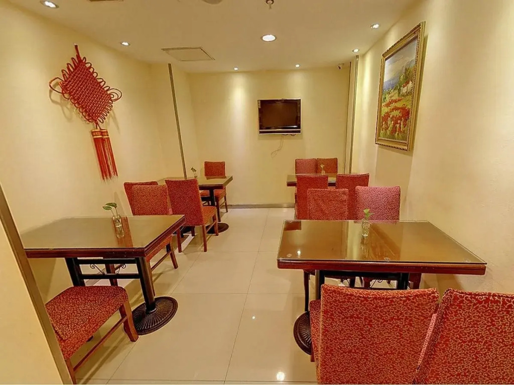 Hanting Express Hotel Shanghai Minsheng Road