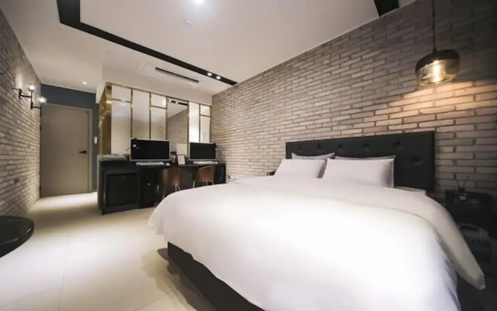 Jinhae Lian Hotel