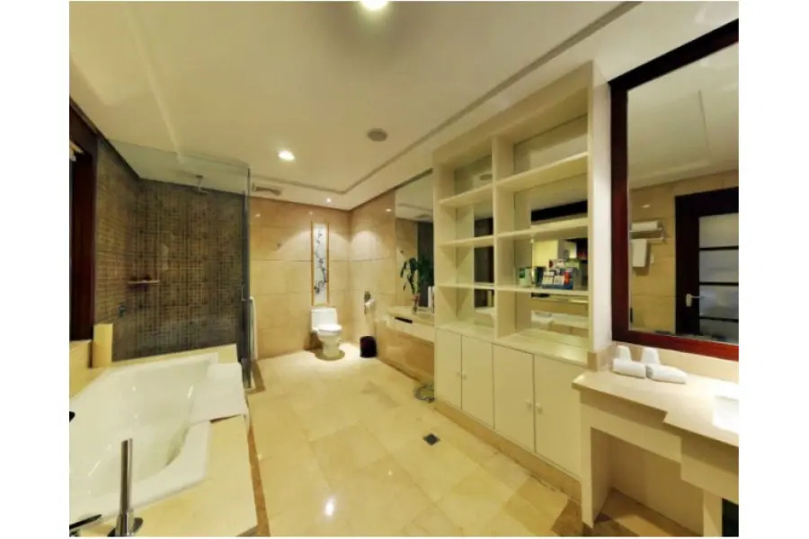 Starlight International Hotel