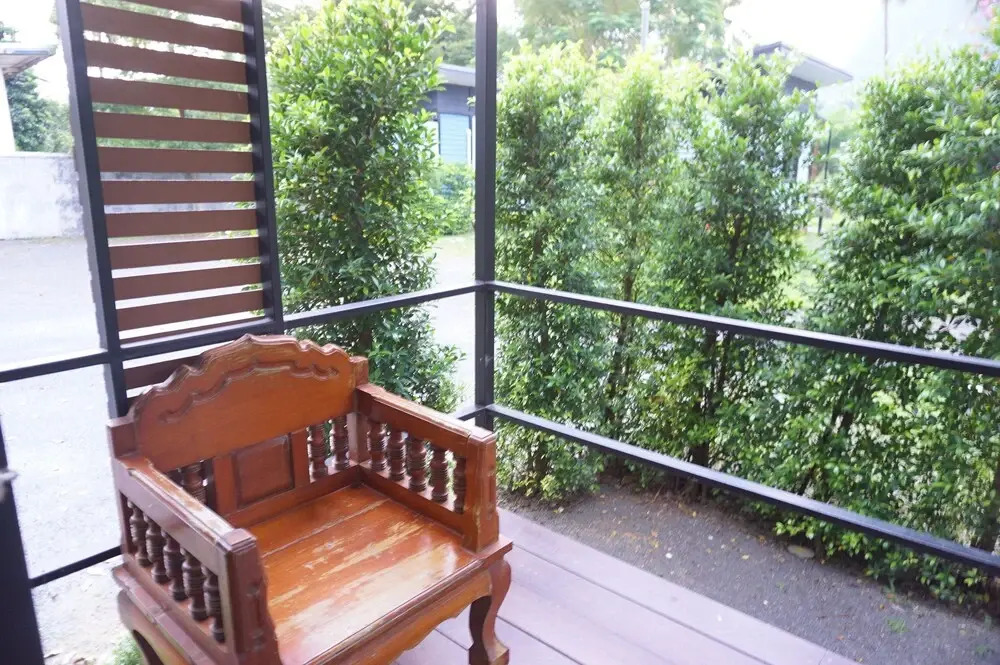 Baan Rim Nam Resort