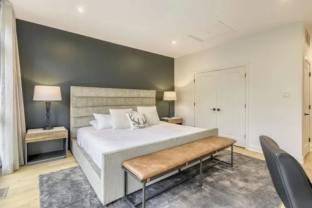 201 Verbier Building 7
