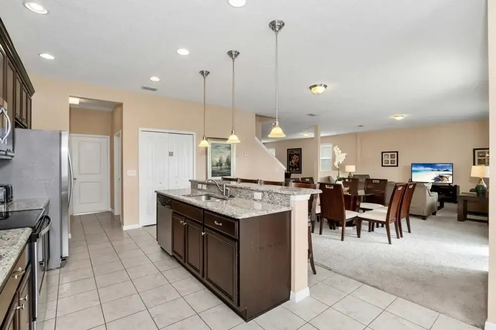 Exceptional 5 Bedroom Property On Crystal Cove 5 Villa by Redawning