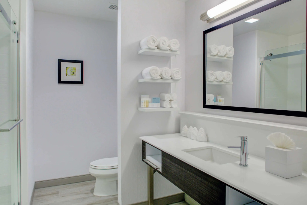 Hampton Inn & Suites Irvine/Orange County Airport
