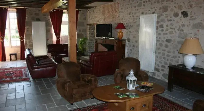 Auberge Le Saint Leo Bon