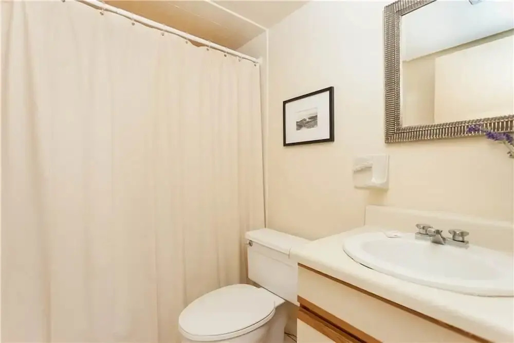 Ocean Eight 104 - Three Bedroom Condo
