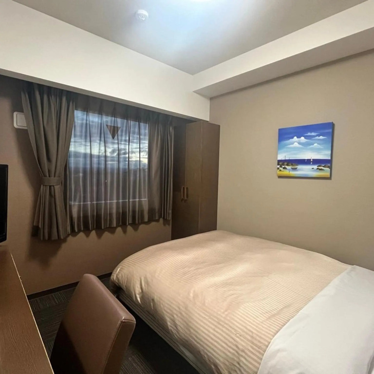 Hotel Route-Inn Handakamezaki