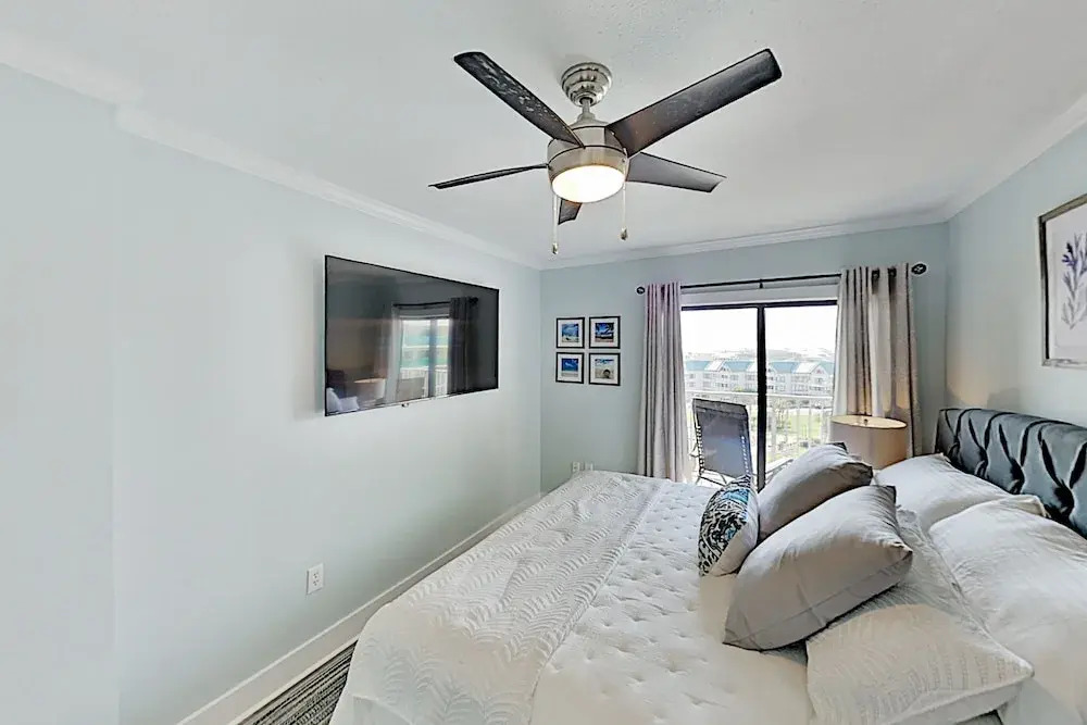Gspl5512 2 Bedroom Condo