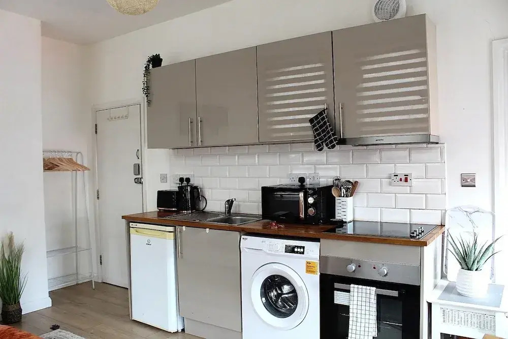 Charming Central London Studio With Sofabed
