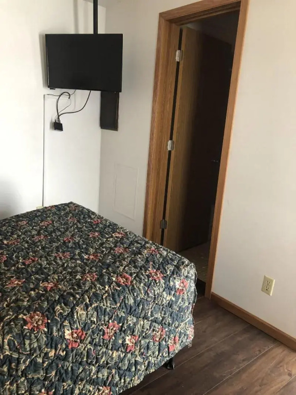 Neva Jean Motel
