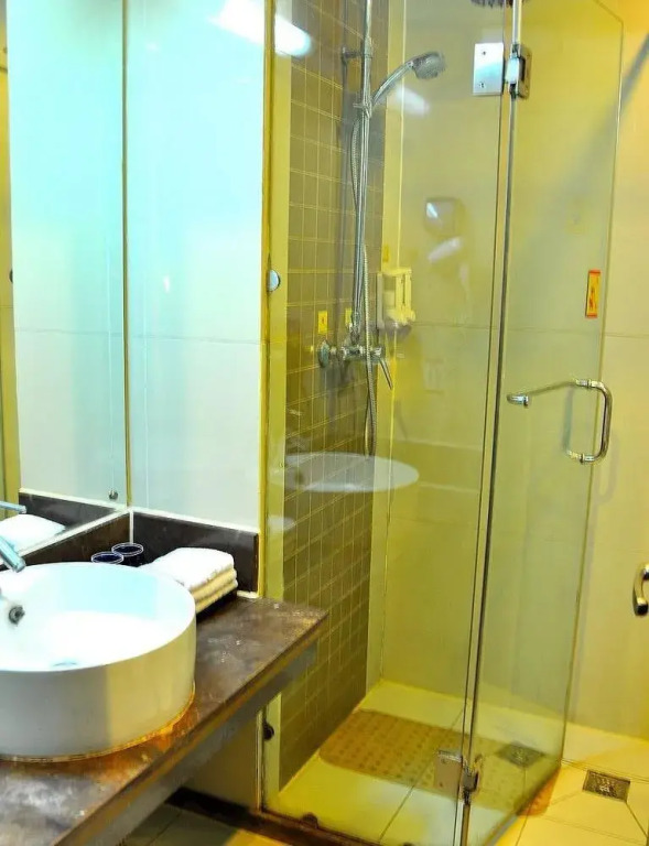 Shanghaorenjia Quality Selection Hotel (Shandong University Impression City)