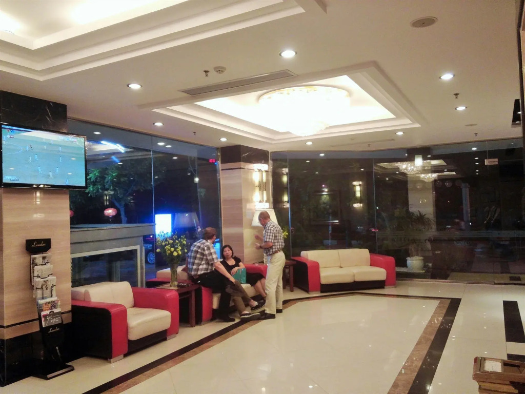 Luxeden Signature Hotel