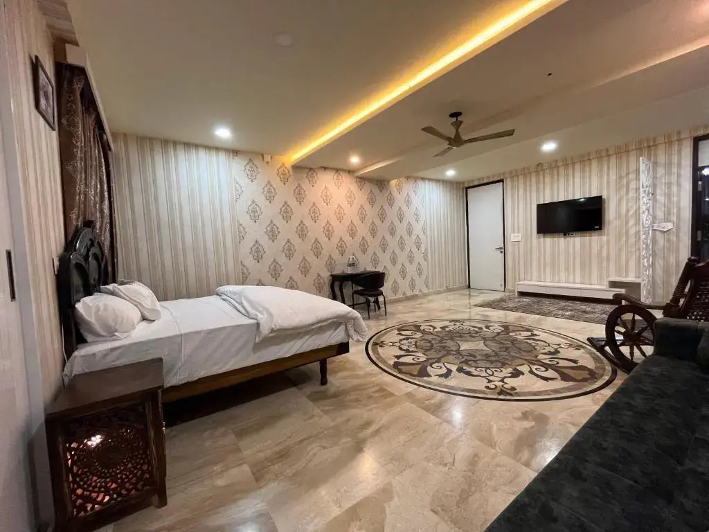 Vaaidehi Premium Stay