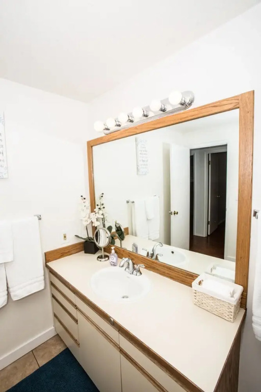 Crockett Rocket - Heart of Seattle - Sleeps 12