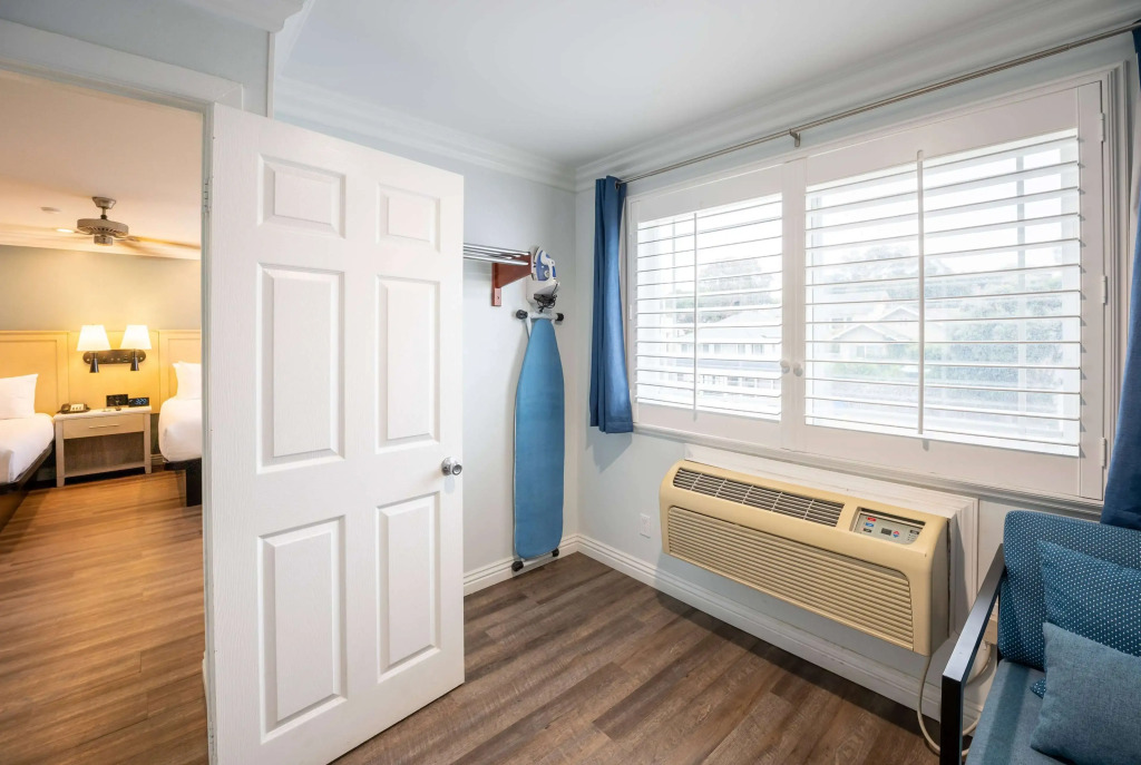 Ramada by Wyndham Redondo Beach