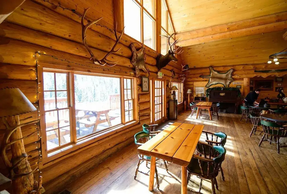 Lochsa Lodge