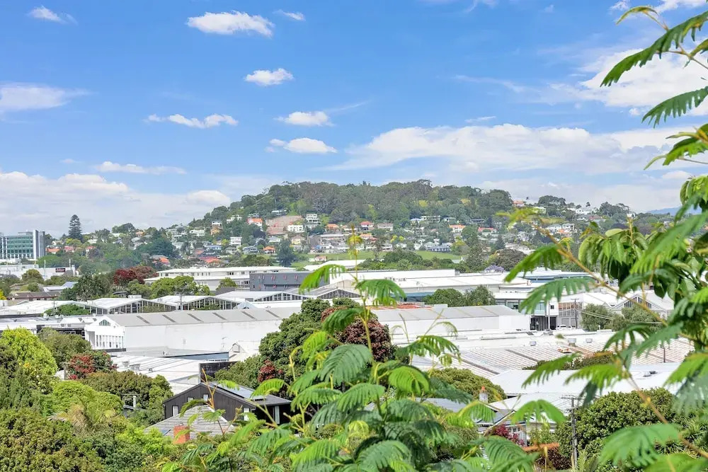 Kingsland Contemporary 2BR with Carpark