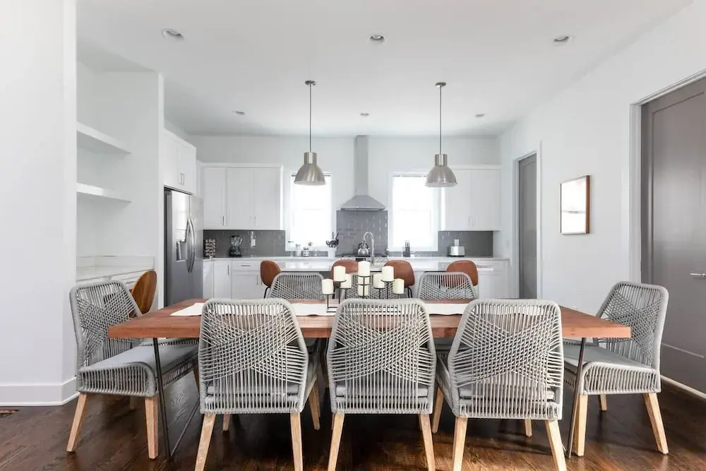 Domio Sylvan Park Luxurious 4BR Patio