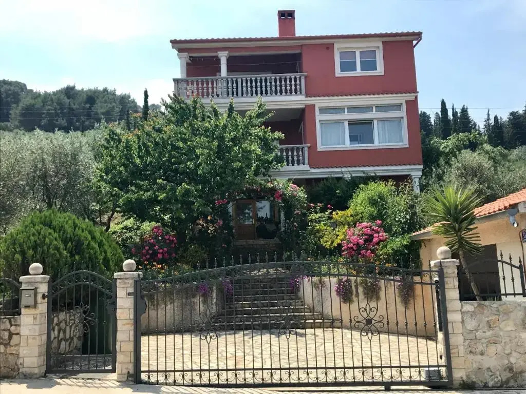 Duplex Apartment with Private Swimming Pool
