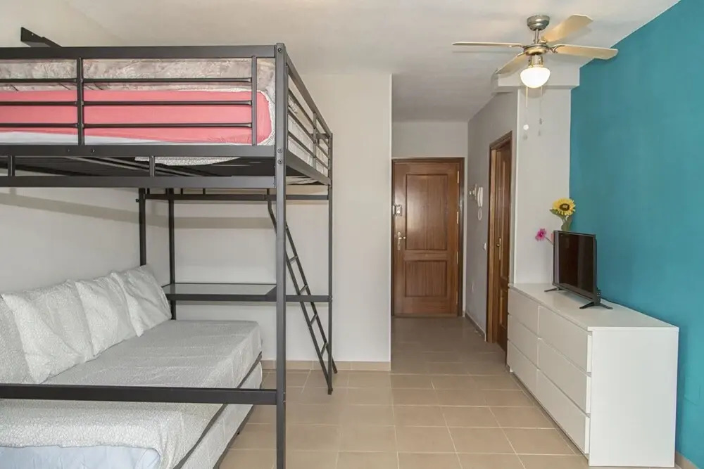 Studio in Malaga, With Wonderful City View - 40 m From the Beach