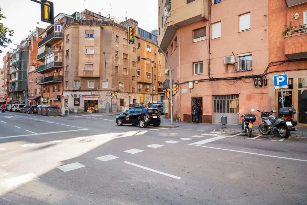 Brand new Elegant 3 Bedroom Apartment