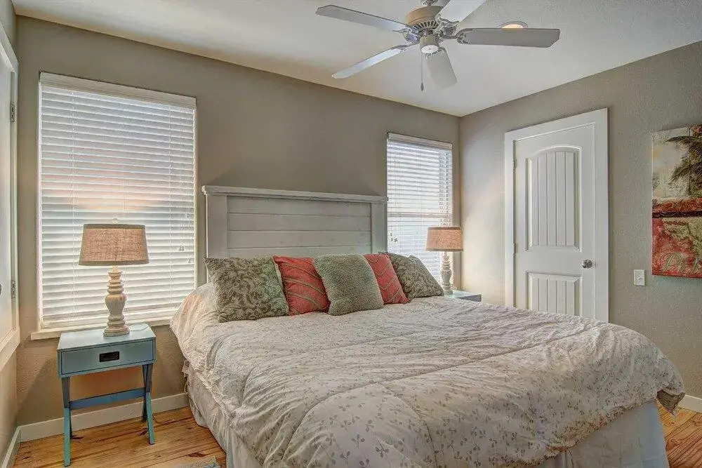 The Gruene Escape - 3 Br Home