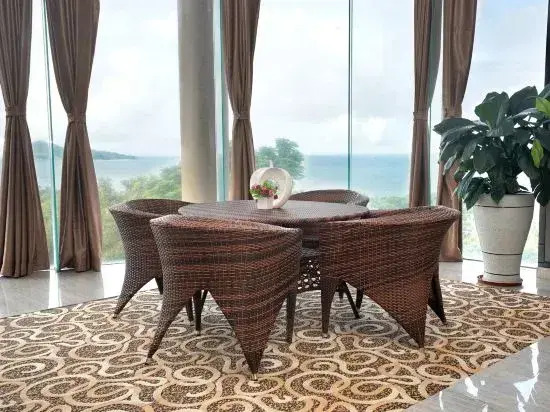 Galaxy Bay Hotel