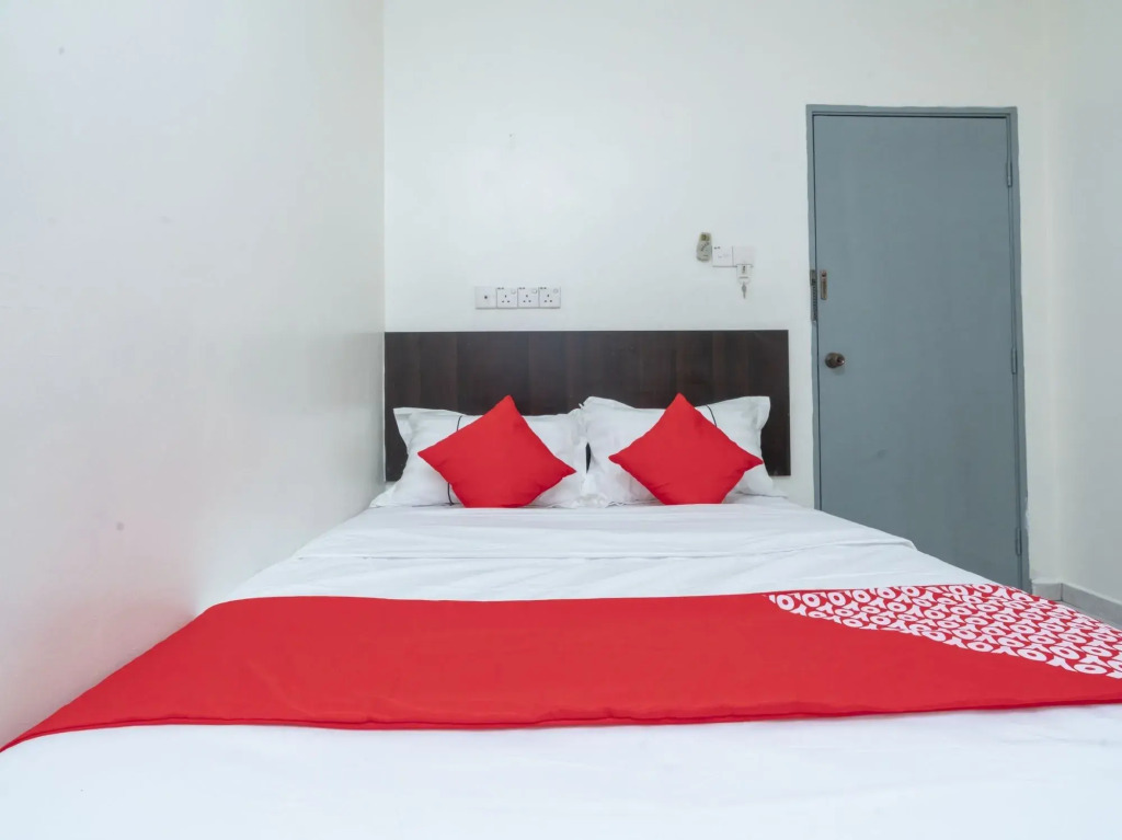 Fully Hotel Desa Tebrau