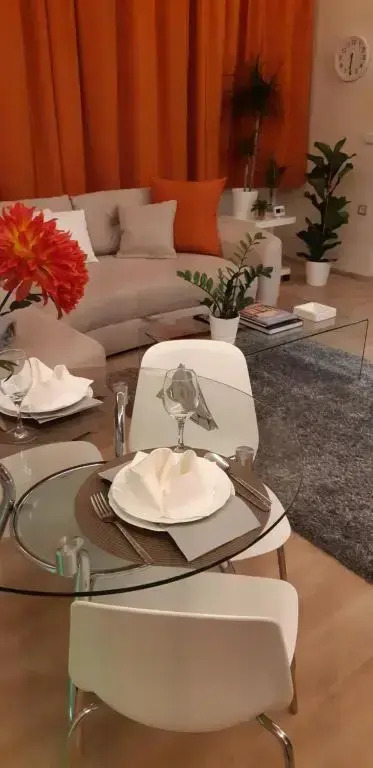 Shopping Street Apartment Budapest