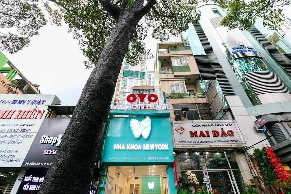 OYO 405 Saigon Home