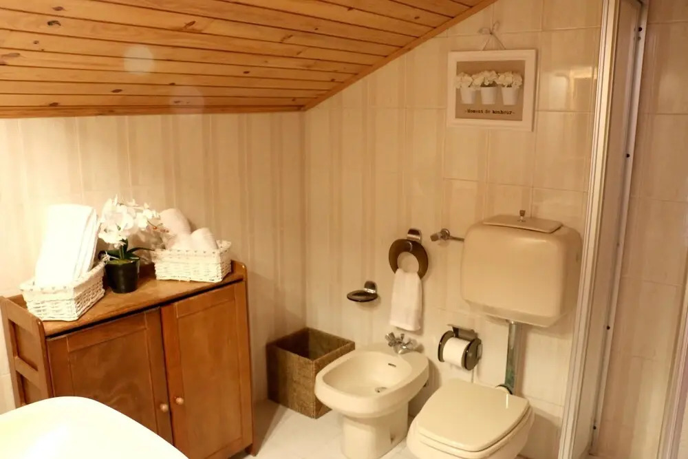 House With 5 Bedrooms in Moledo, With Wonderful sea View, Furnished Te