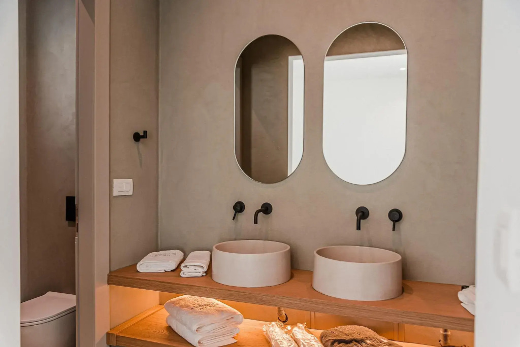 Amarelo Suites