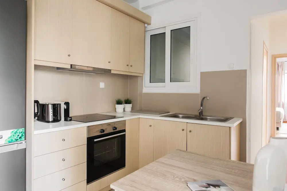 Groovy 2BR Apartment in Koukaki